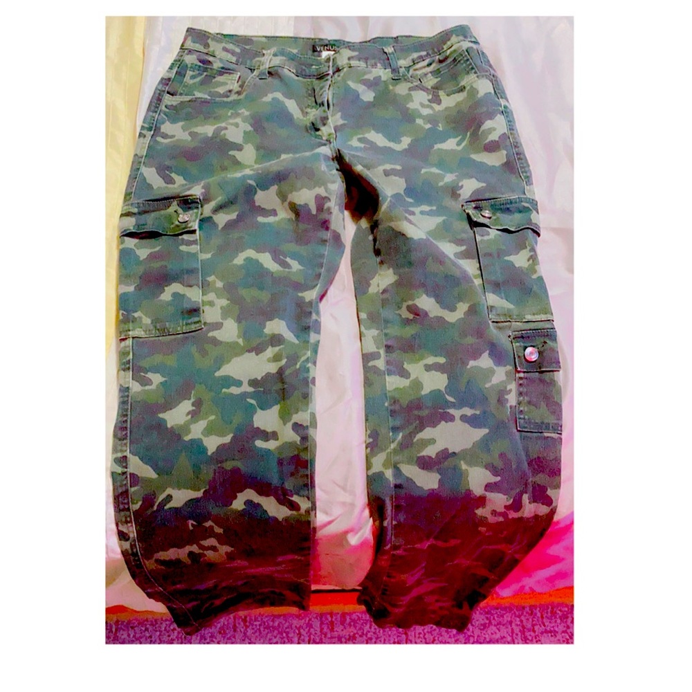 Camo pants